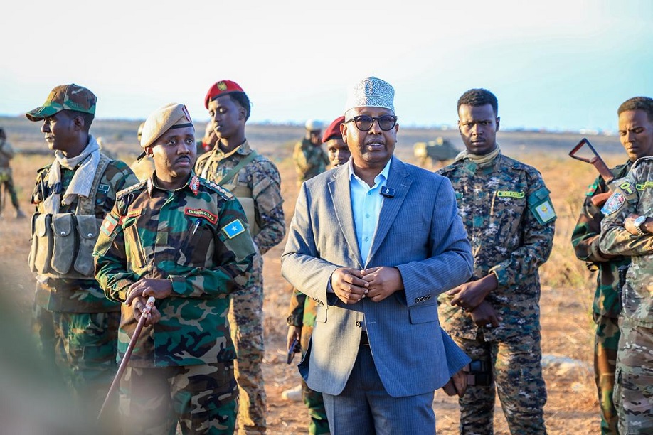 Kormeerka fariisimaha militariga ee Baydhabo.jpg